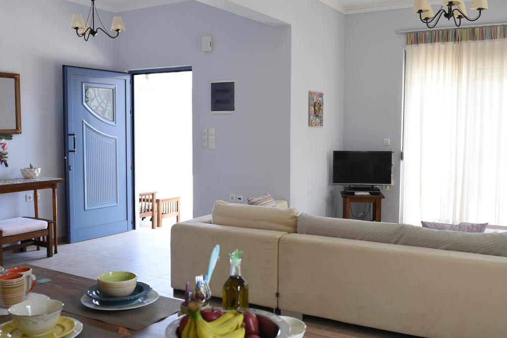 Dimitris' & Valentina'S Home Плакиас Экстерьер фото