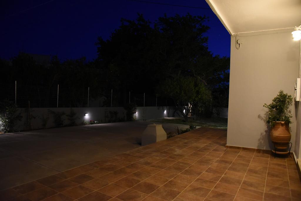 Dimitris' & Valentina'S Home Плакиас Экстерьер фото