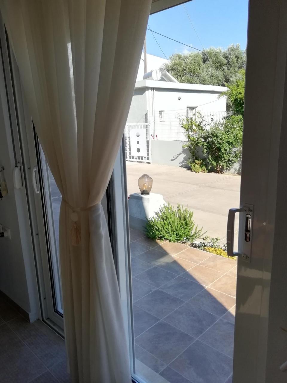 Dimitris' & Valentina'S Home Плакиас Экстерьер фото